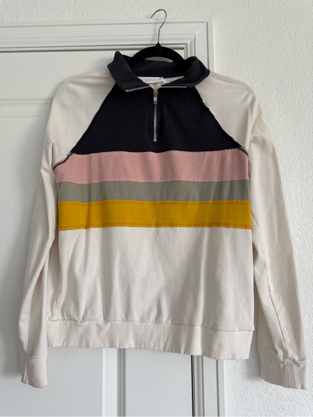 Wanna B, Colorblock Quarter-Zip Ivory Sweater, Women’s Small.